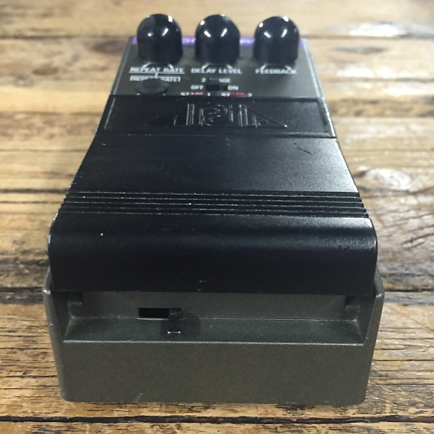 ARIA AD-10 Analog Delay | Reverb