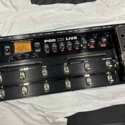 Line 6 POD X3 Live Multi-Effect and Amp Modeler