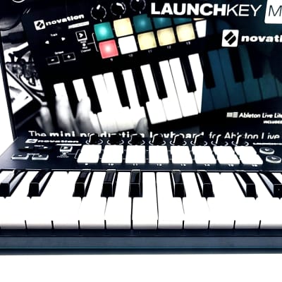 Akai MPK Mini MkII 25-Key MIDI Controller | Reverb Canada