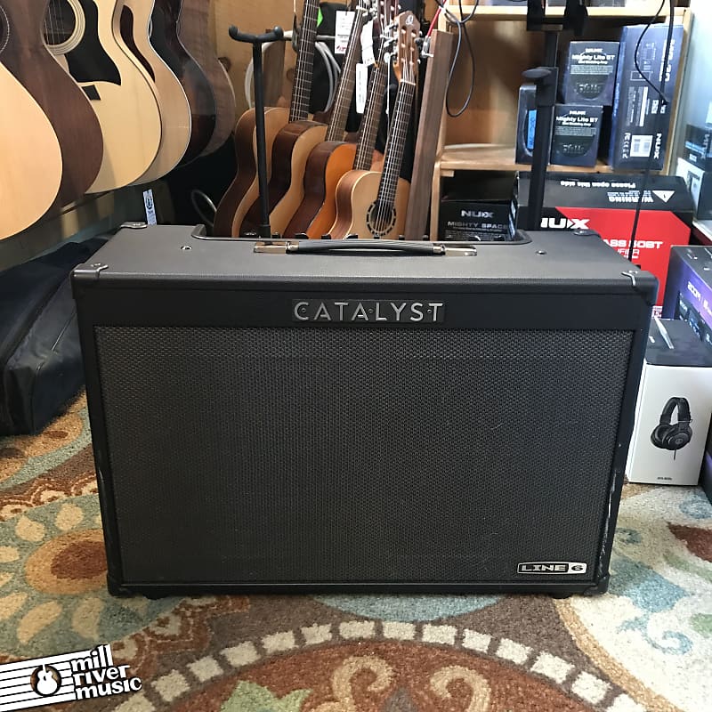 Line 6 Catalyst 200 2x12