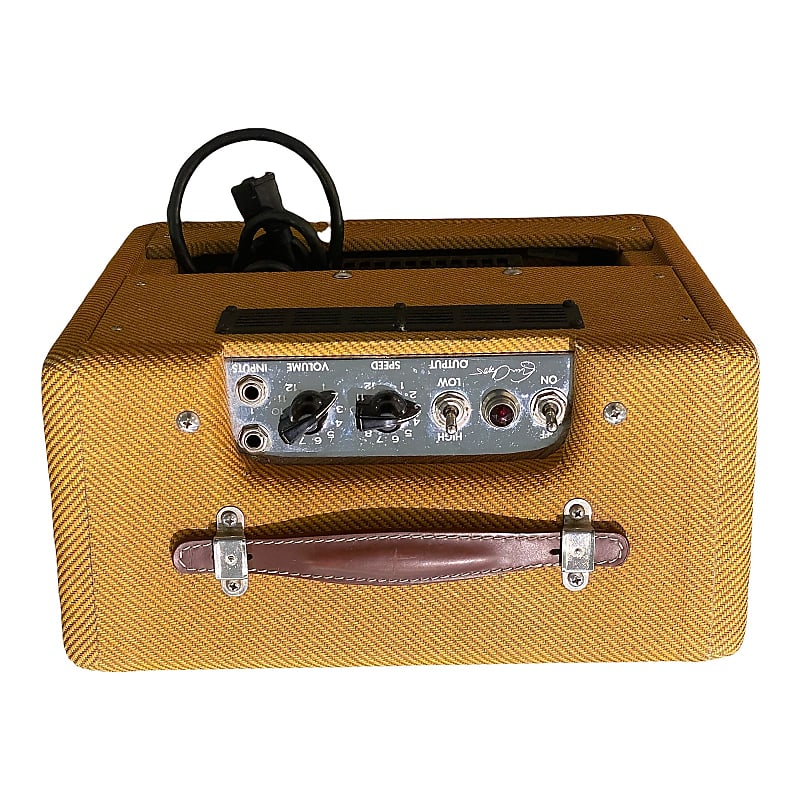 Fender EC Vibro Champ フェンダー クラプトン Fender EC Vibro-Champ Eric Clapton Signature 5-Watt 1x8