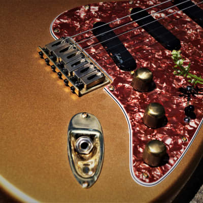 Wallace Stratocaster 1999 Shoreline Gold Metallic. Handmade by David Wallace of Nashville. All Tone. image 17