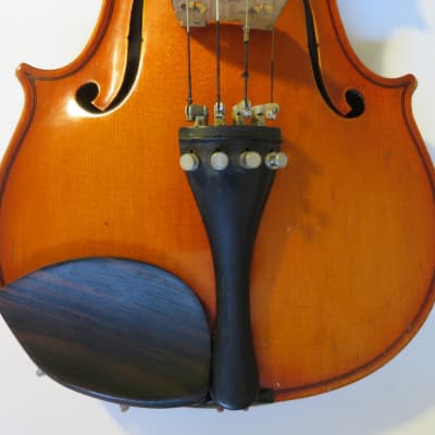 Suzuki Violin No. 300 intermediate violin, 4/4, Japan, 1972 Suzuki Violin No. 300 intermediate violin, 4/4, Japan, 1972