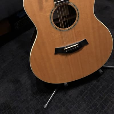 GS8 Taylor Acoustic Guitar 2007 6-string (NEW Photos!!) image 5