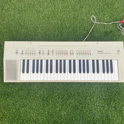 Yamaha PS-20 Automatic Bass Chord System 1981 - White