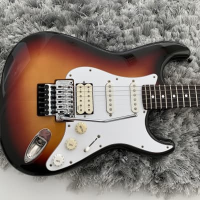 Rare Fender Japan HRR 60's Hot Rod Super Stratocaster Floyd