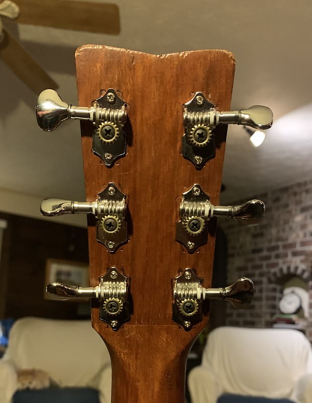 【アマグリ】Yamaha アコースティックギター FG-502 YAMAHA ヤマハ アコースティックギター FG-502 ケース付き