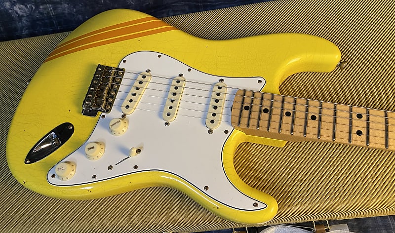 最終価格Fender カスタムショップ ストラトキャスター グラフィティ
