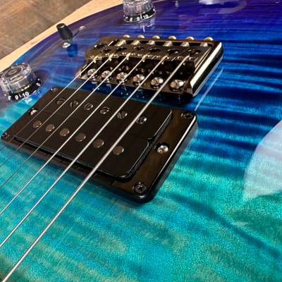 PRS Custom 24 Wood Library Flame Maple 10-Top  Stained Maple Neck Swamp Ash Back - Blue Fade 363699 image 18