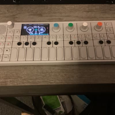 Immagine Teenage Engineering OP-1 Portable Synthesizer & Sampler - 1