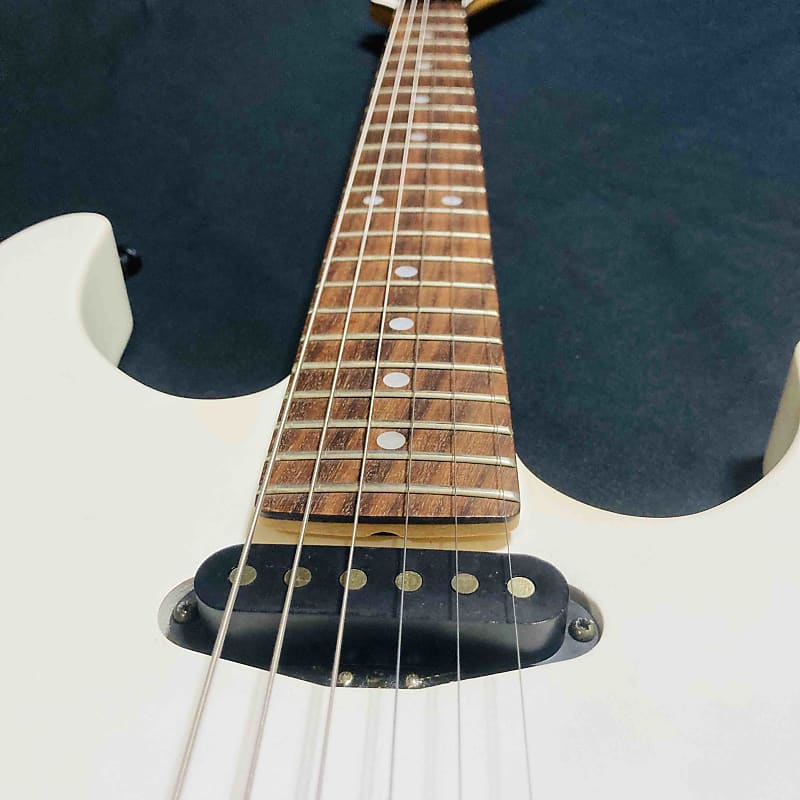 高質 White 1980's JK3000 Kramer Made bag w/Gig Vintage Japan in ギター