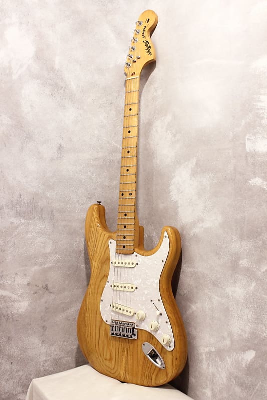ギター Navigator ESPARTO Stratocaster Humbucker ESP Navigator Esparto SP-01 Cherry Red 1977 – Topshelf