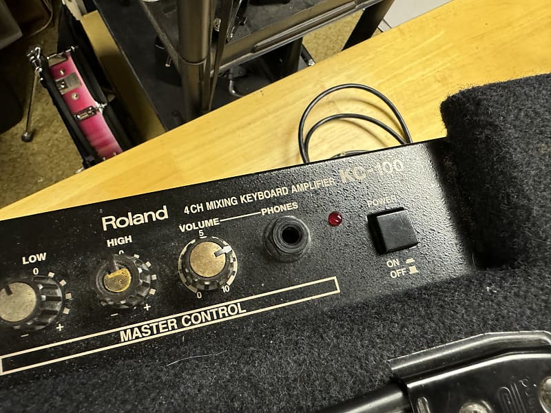 【動作確認済み】ROLAND　4cm アンプ　KC-100JT 動作確認済み】ROLAND 4cm アンプ KC-100JT （Roland キーボード