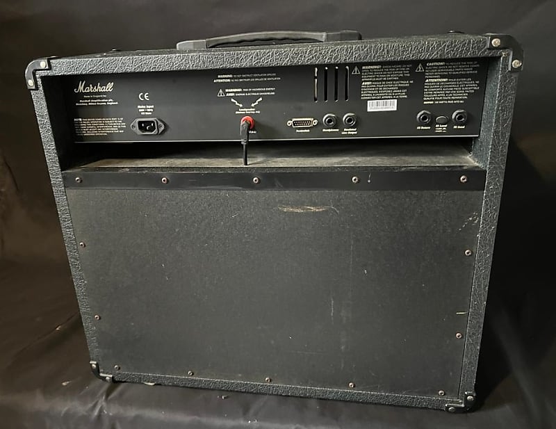 Marshall AVT100 valvestate 2000 with original pedalboard