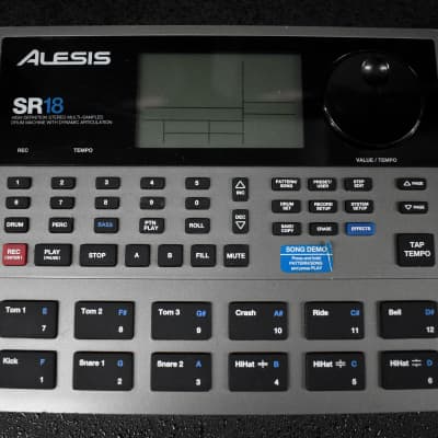 Alesis SR-18 Drum Machine