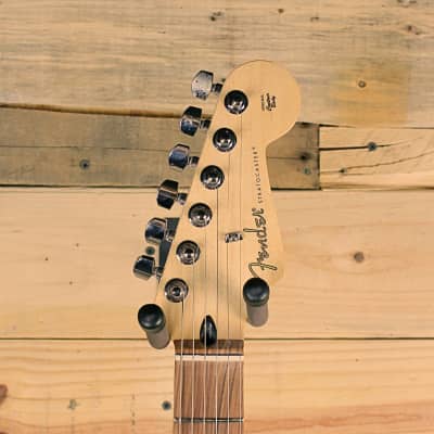 Fender Player Stratocaster HSS (2022, 3-Tone Sunburst) image 7
