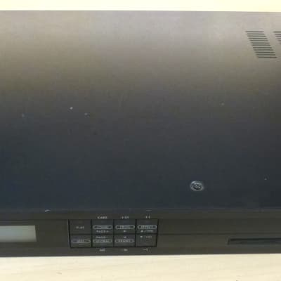 KORG M3R Midi Expander Module. Incluye SET SONIDOS KORG M1 + Manuales.