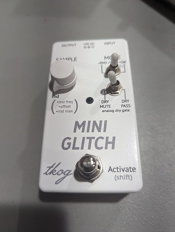 The King Of Gear Mini Glitch 2018 - 2021 - White