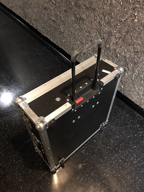 Cymbal top flight case