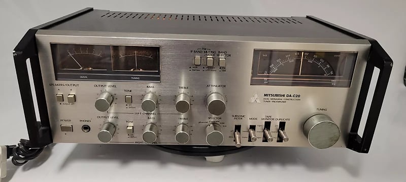 Mitsubishi DA-C20 Dual Monaural Construction Tuner | Reverb