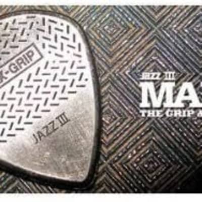 Dunlop Max Grip Jazz III Carbon Fibre Guitar Picks - Pack Of 6 (471R3C) image 4
