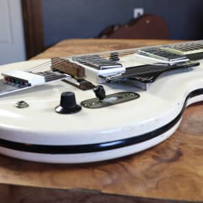 From Ermine to Arctic: 1963 1524G Supro Dual Tone (Valco) Guitar