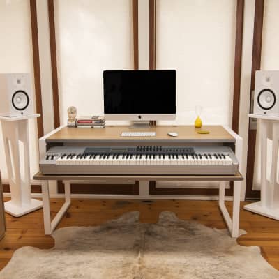 Hybrid Studio Desk -  Oak & White image 4