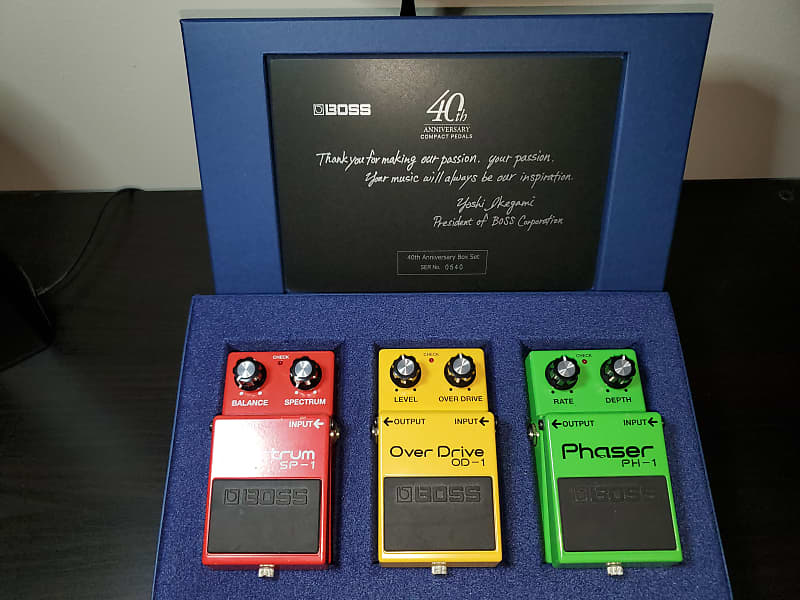 ギター BOSS - BOX-40 40th Anniversary Box Set Amazon.com: BOSS Compact Pedal Limited Edition 40th