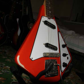 Jolana STAR IX 60s shortscale USSR Russian AXE Electric Guitar VINTAGE RARE image 3