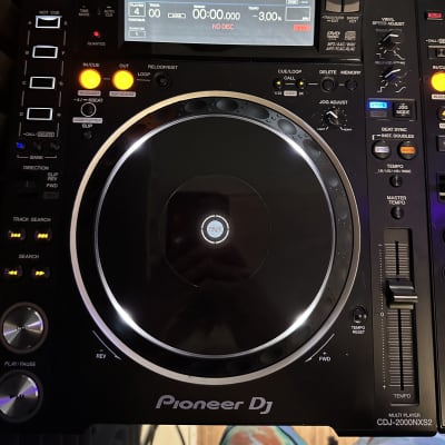 Pioneer CDJ-2000NXS2 Nexus Pro-DJ Multi Player