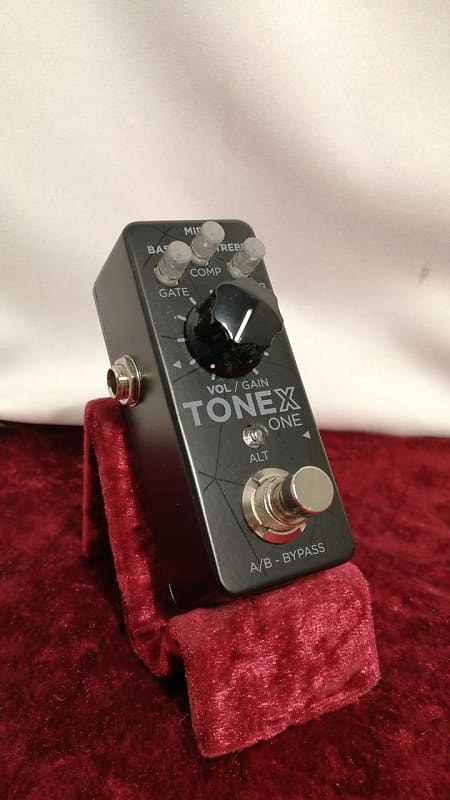 IK Multimedia Tone X One