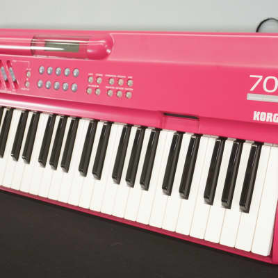 Amazon.com: Korg KROSS 61 - Key Mobile Workstation : Musical