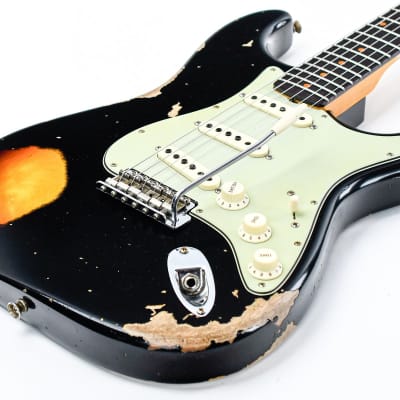 Fender Custom Shop 60 Stratocaster Heavy Relic Aged Black Over 3 Color Sunburst 2023 image 11
