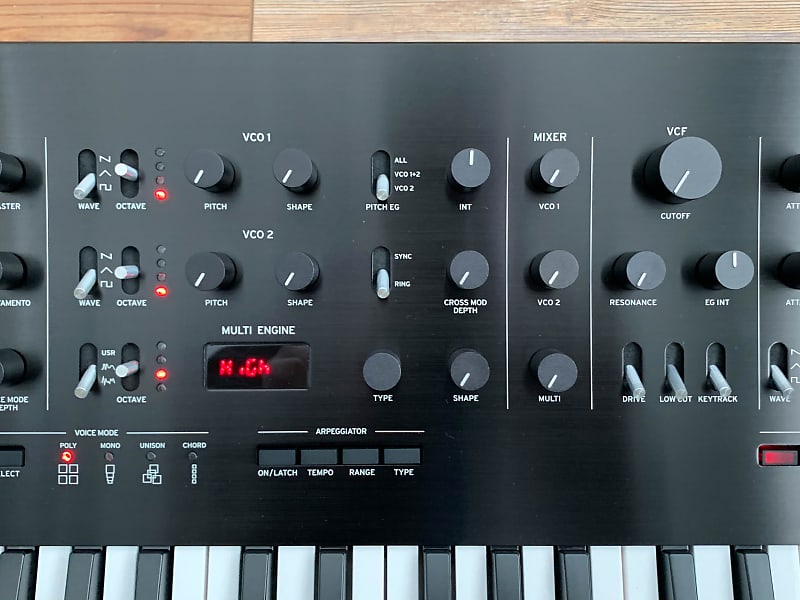 Korg Prologue 8 Polyphonic 49-Key 8-Voice Analog Synthesizer | Reverb