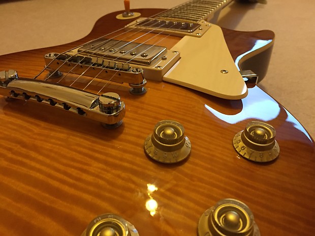 Tokai Les Paul Standard LS48 Love Rock Violin Burst Flametop Tokai Les Paul Standard LS48 Love Rock Violin Burst Flametop