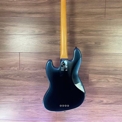 Fender Bass  American Professional II Dark Night Maple w/case - used image 3