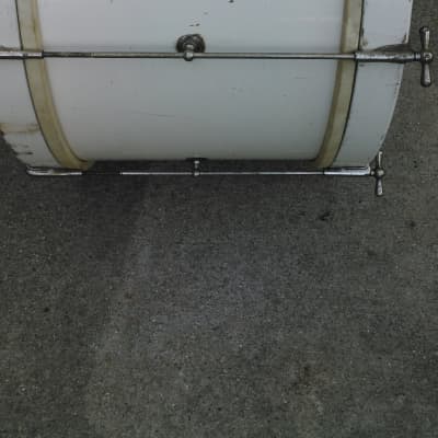 leedy and ludwig bass drum 1950 white image 1