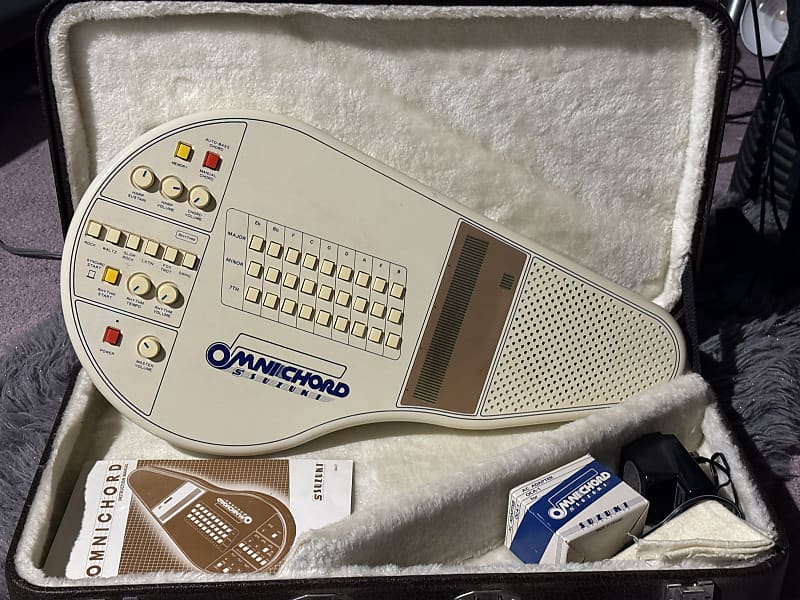 Suzuki Omnichord OM-27 | Reverb