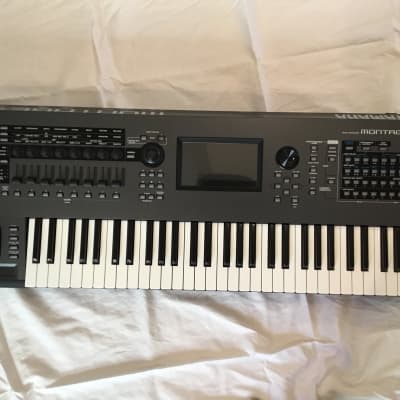 Yamaha Montage 6 *PRISTINE* with FREE Shpping!