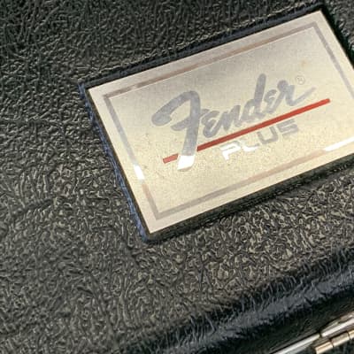 Fender Stratocaster or Telecaster Plus Case 90’s image 1