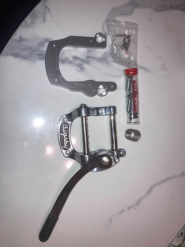 Bigsby B5 Vibrato Tailpiece | Reverb