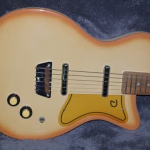 Danelectro  56-U2 - 1st re-issue 1998-2001 Copper Burst Excellent Condition, Cheap Gigbag Included! image 2