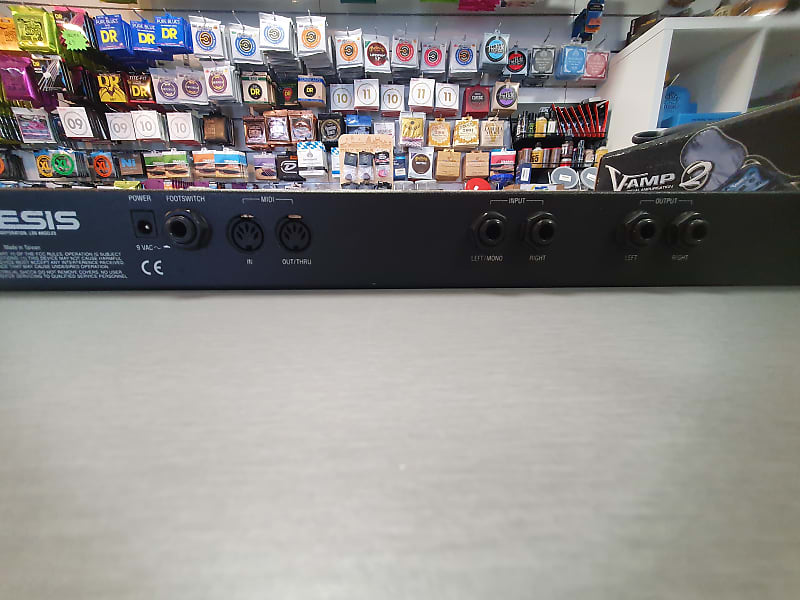ALESIS Microverb 4 Signal Processor Rack | Reverb