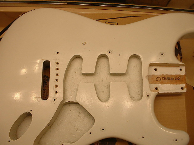 Charvel DiMarzio Strat body Early 80 s