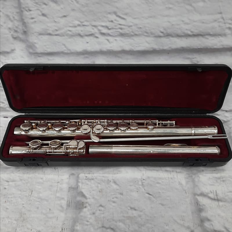 Yamaha F100SII Silverplated Flute Made in Japan - 042147P