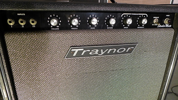 Traynor YGM-4 Studio Mate 25-Watt 4x8" Guitar Combo image 2