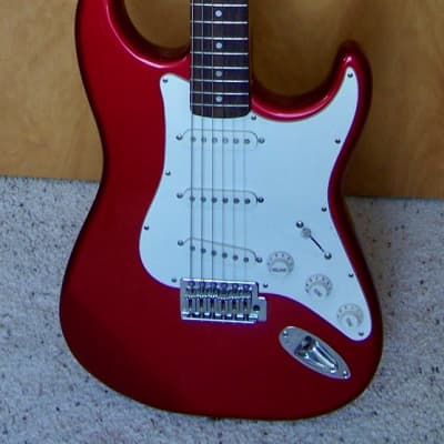 Squier Standard Stratocaster HSS 2010 Candy Apple Red | Reverb