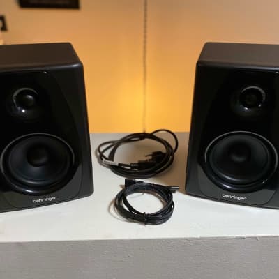 Monitores de estudio STUDIO 50USB - 100W - Behringer - Toda Música