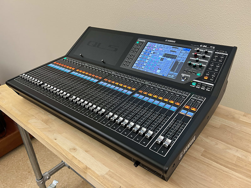 Yamaha QL5 Digital Mixing Console Reverb