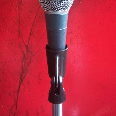 Amazon | 【旧モデル】SHURE ダイナミック マイクロフォン